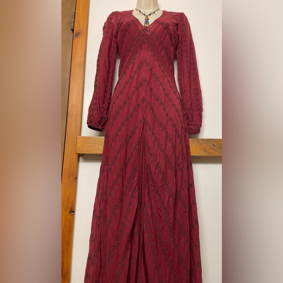 Rare!! Vintage Free People "Sandcastles in the Sky” Maxi embroidered dress (XS) - Picture 10 of 16